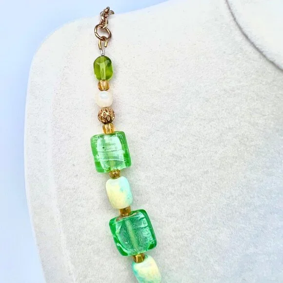 Art Glass Beaded Necklace Green Statement Pendant Toggle Clasp - Picture 3 of 10